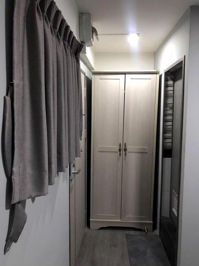 W71 Hotel Банкок Екстериор снимка